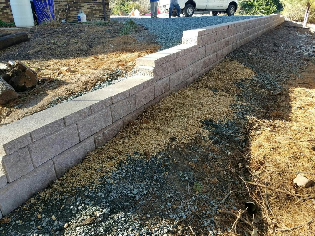 Choosing the Best Retaining Wall Material